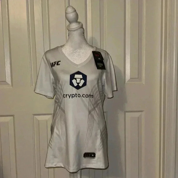 UFC women’s Walkout Jersey size Med - Picture 1 of 6